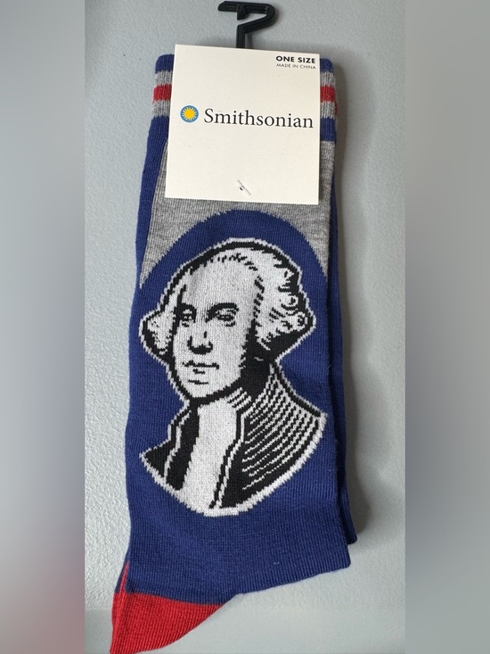 Other - Smithsonian president George Washington Crew Socks portrait novelty graphic unis